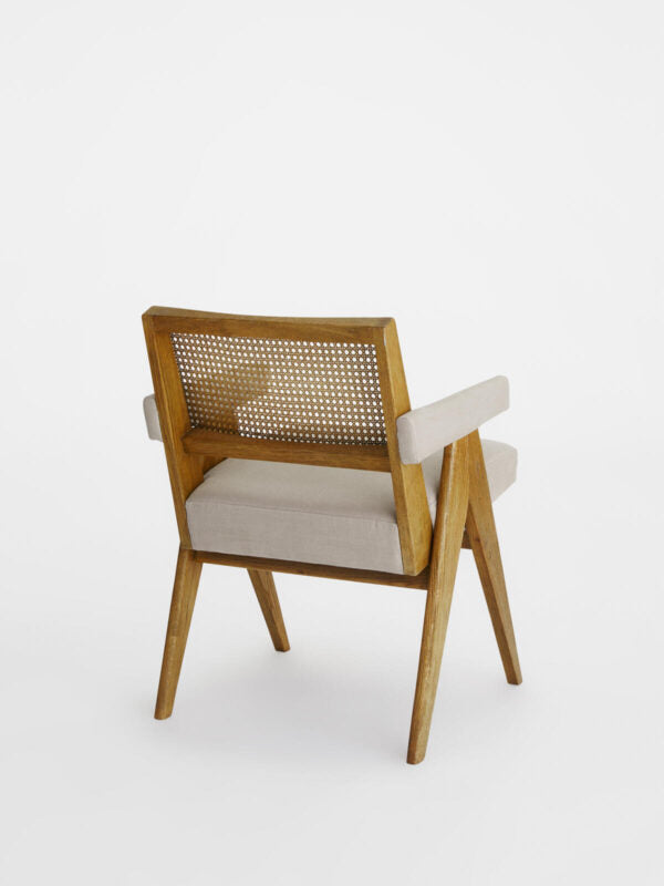 Cuddle Dining Chair with Arm