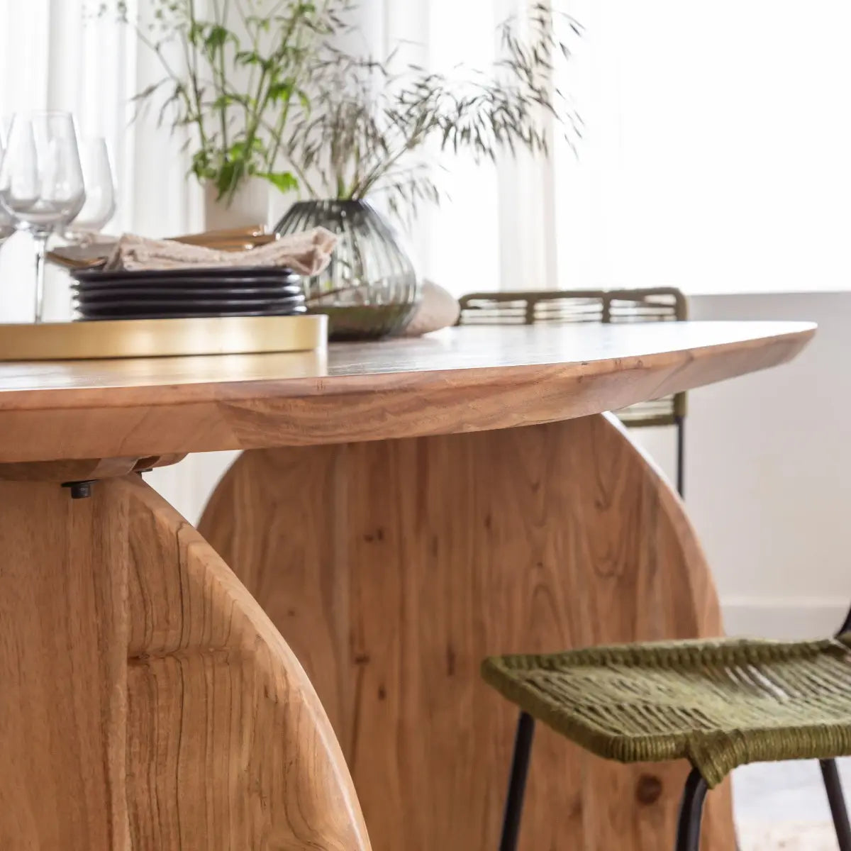 Pablo Dining Table