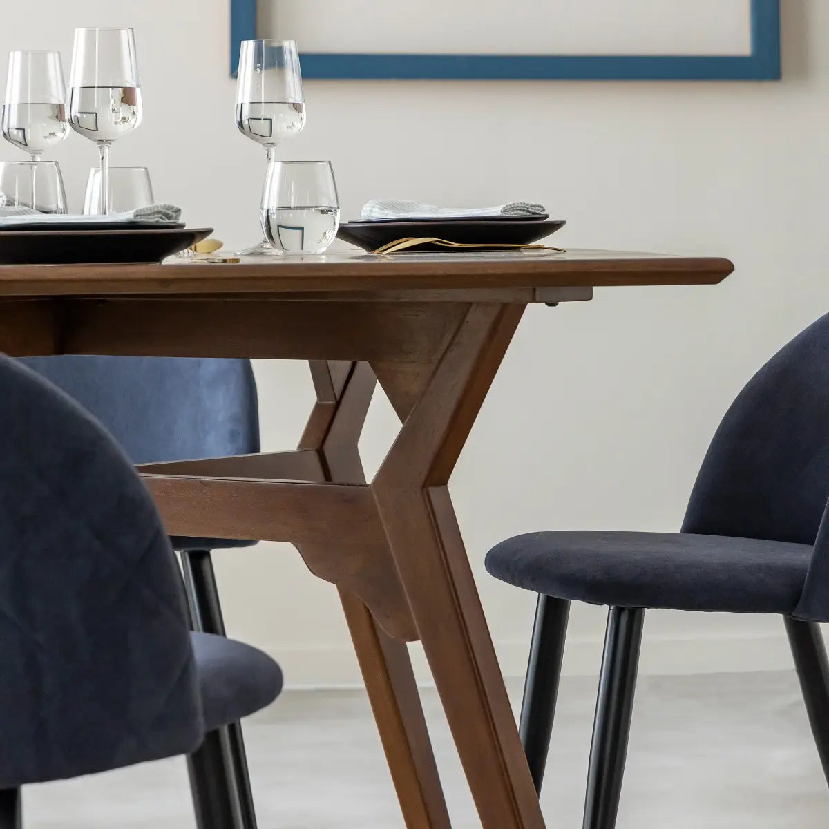 OHREAL Dining Table